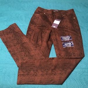 Women’s Bandolino snakeskin pants